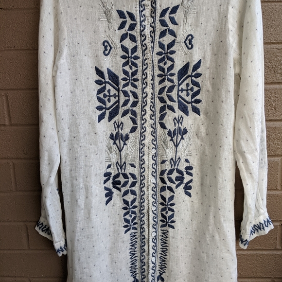 Johnny Was Embroidered Button Down Small - Picture 4 of 4